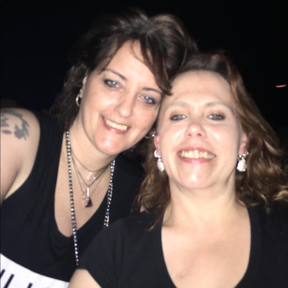 Meet your Posher, Heather..